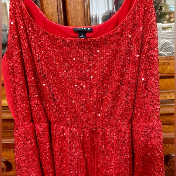 Torrid Mini Red Sequin Fit & Flare Skater Dress Size 0 12 Holiday New Year’s - Picture 5 of 8
